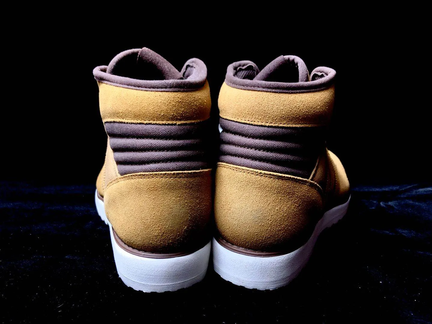 ADIDAS NAVVY 2 WHEAT BEIGE WHITE BROWN TRAINER BOOTS M20645