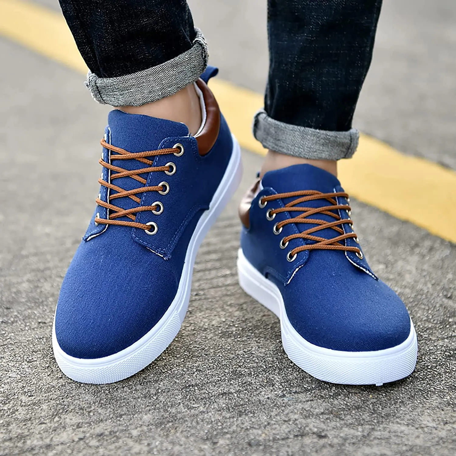 Danny  Canvas Sneakers