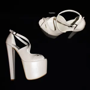 Ivory White Peep Toe 19 cm Platform Heels