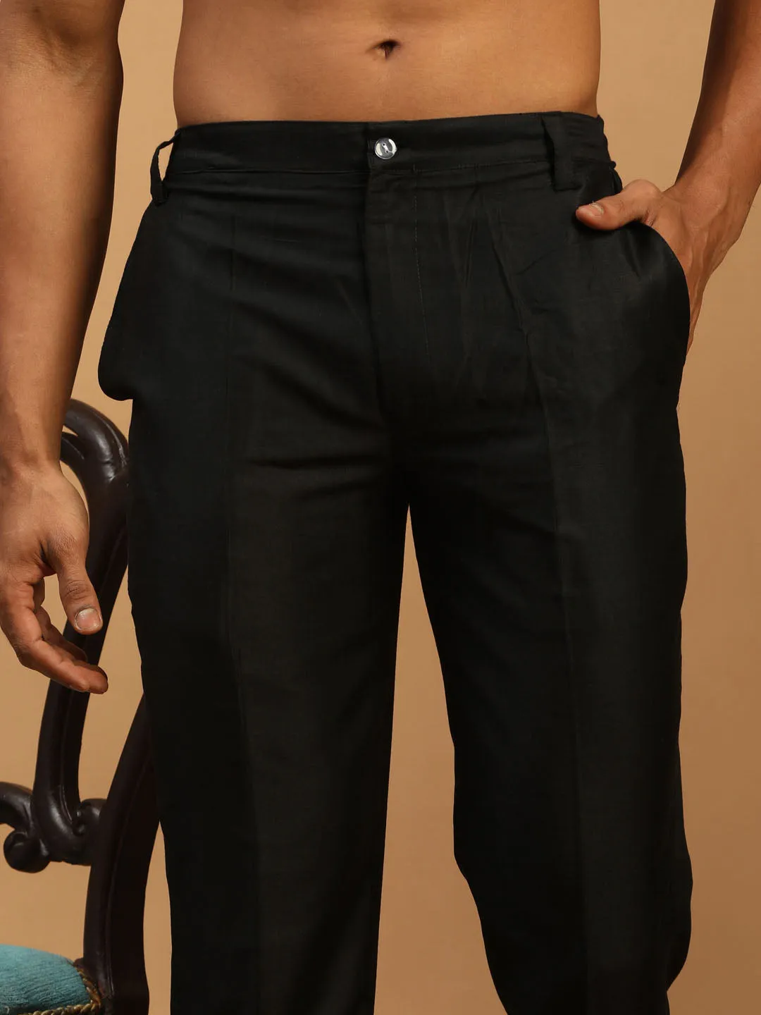 Jashvi Men's Black Glitter Indo Sherwani With Kurta Pant Set
