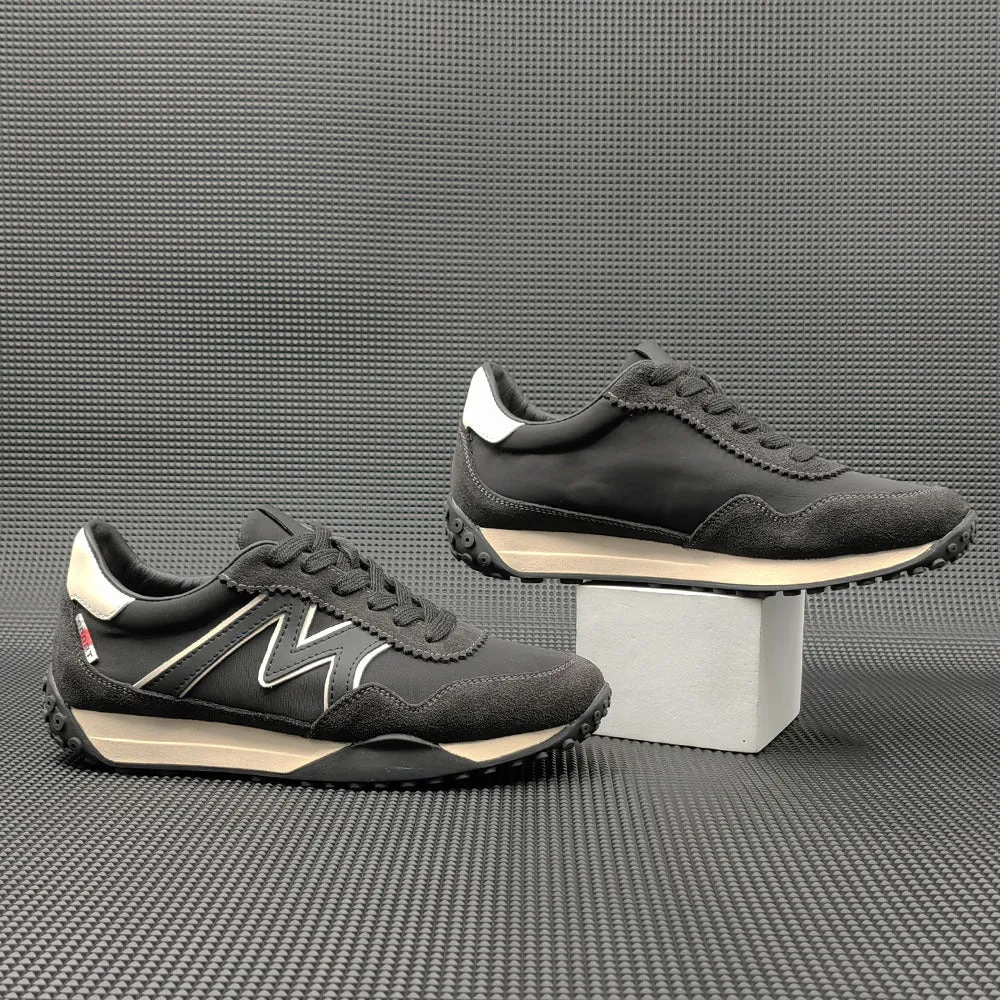 Men Fashion Breathable Soft Casual Sneakers