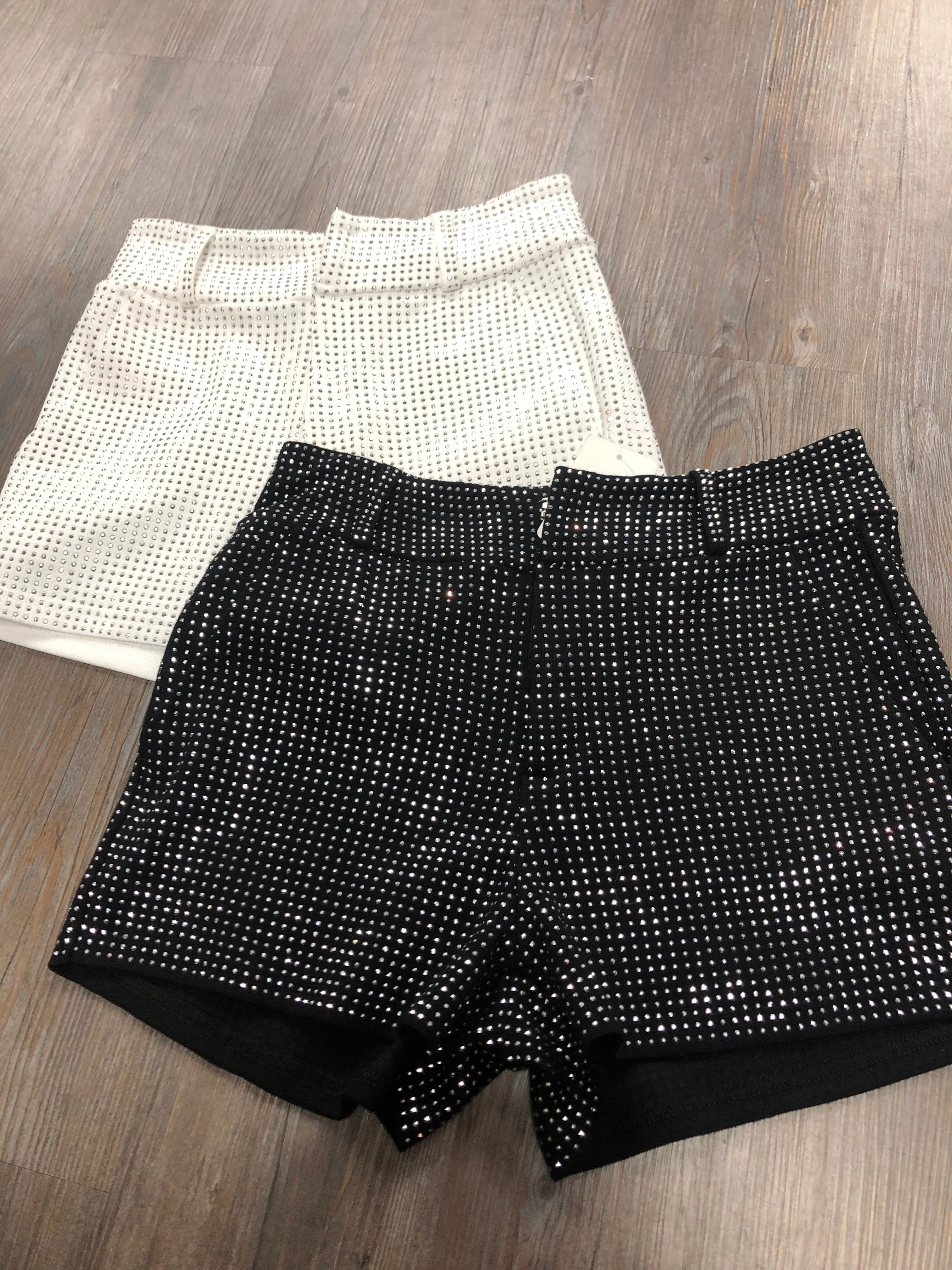 Pop Out Shorts