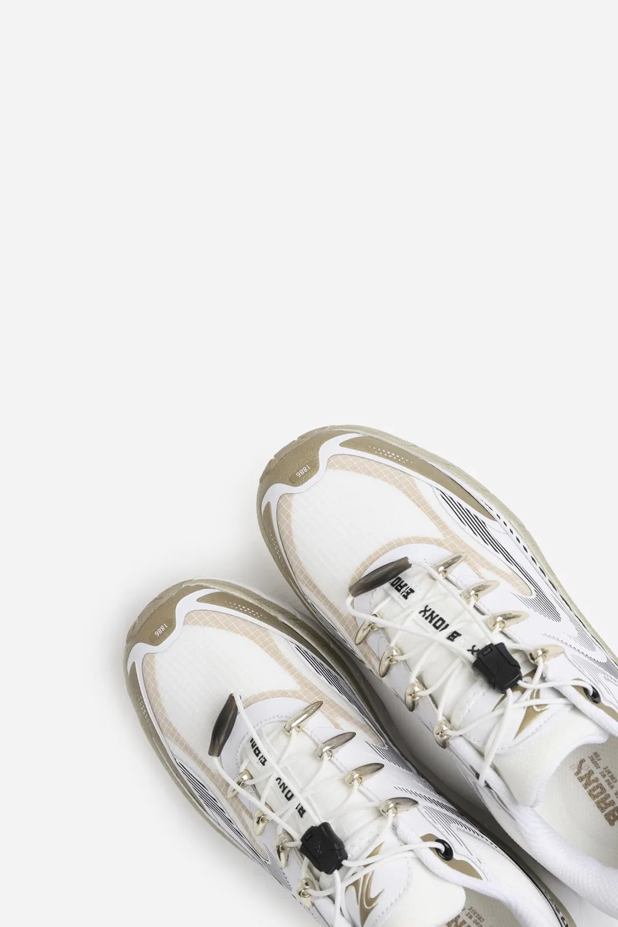Track-err sneaker - white/gold
